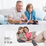 Ad image showing two living-room scenes: top with a man and boy gaming at 867 Mbps (5 GHz); bottom with a woman and girl using a tablet at 300 Mbps (2.4 GHz).